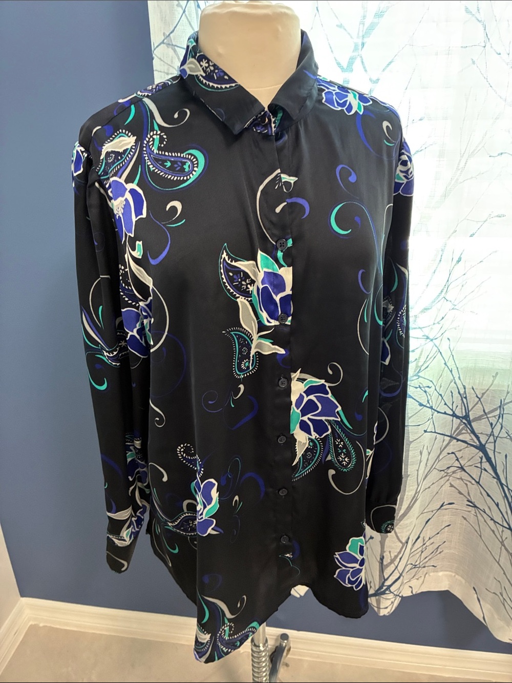 Chico’s Black Floral-Print Blouse